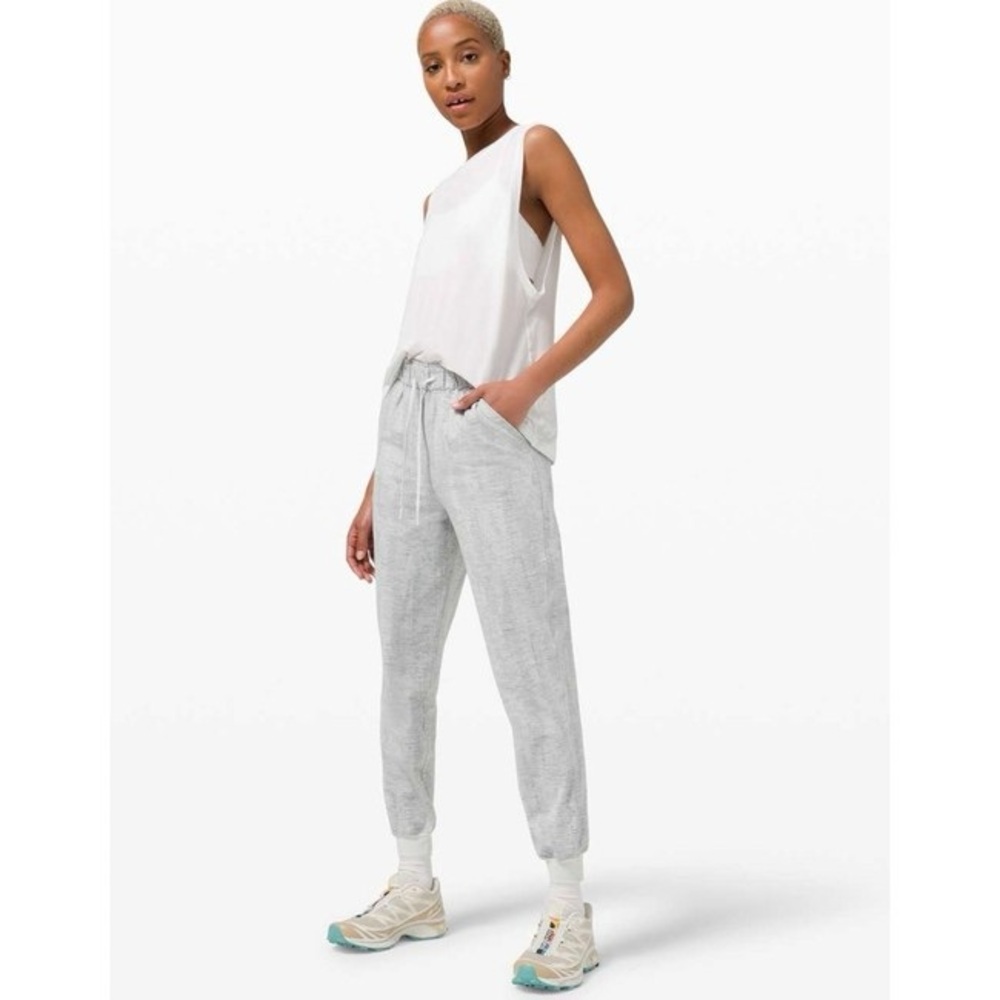 Lululemon Athletica Light Gray Joggers - Picture 2 of 6
